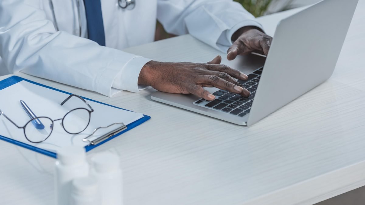 É possível ter redução do tempo de agendamento de salas cirúrgicas?